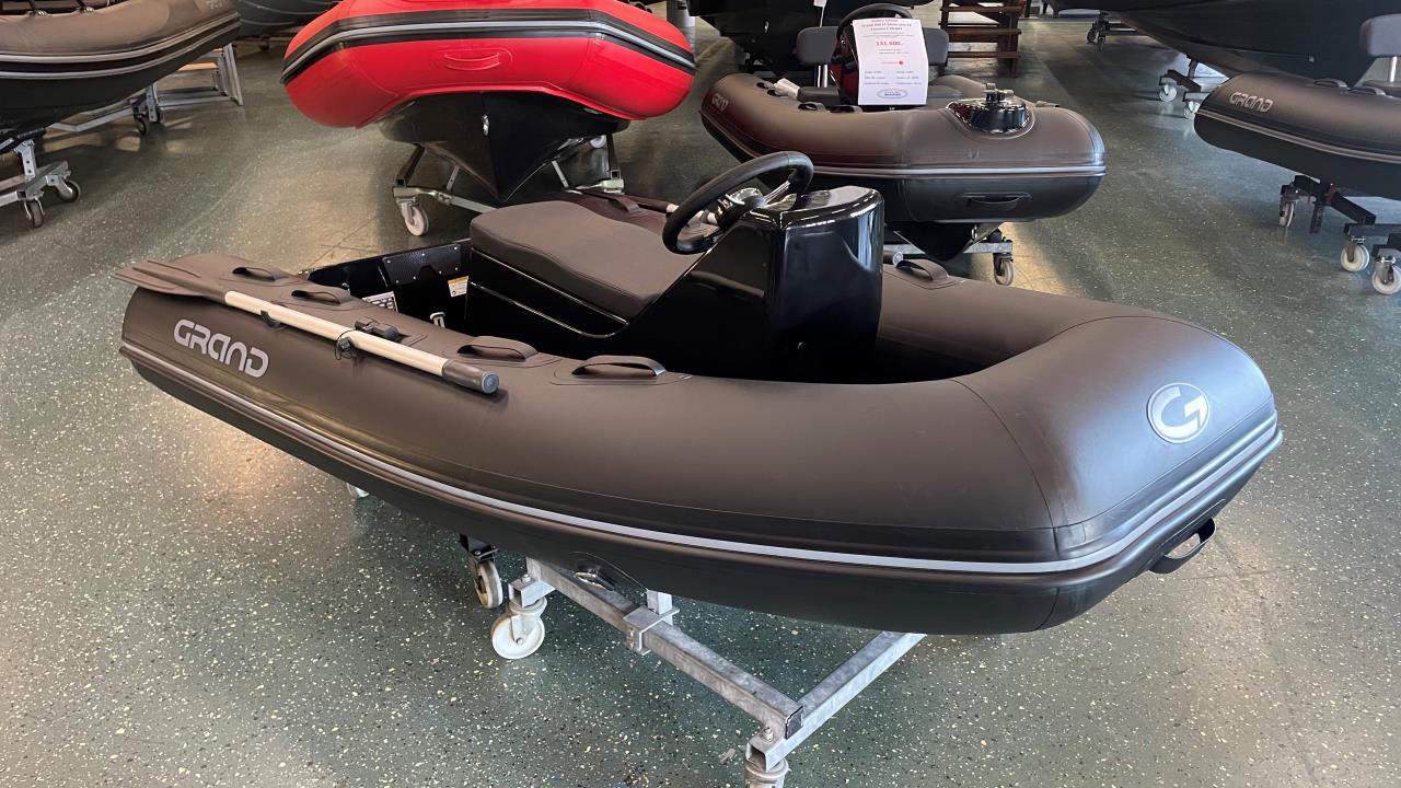 Grand 300 S -23 Jockey med Mercury F10 Elstart -25