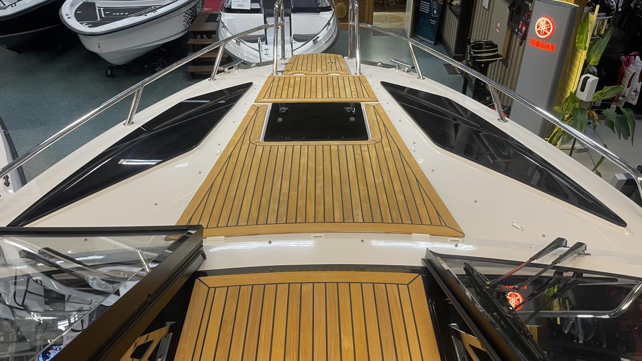 Finnmaster T9 -23 med Yamaha F300 x2 -24