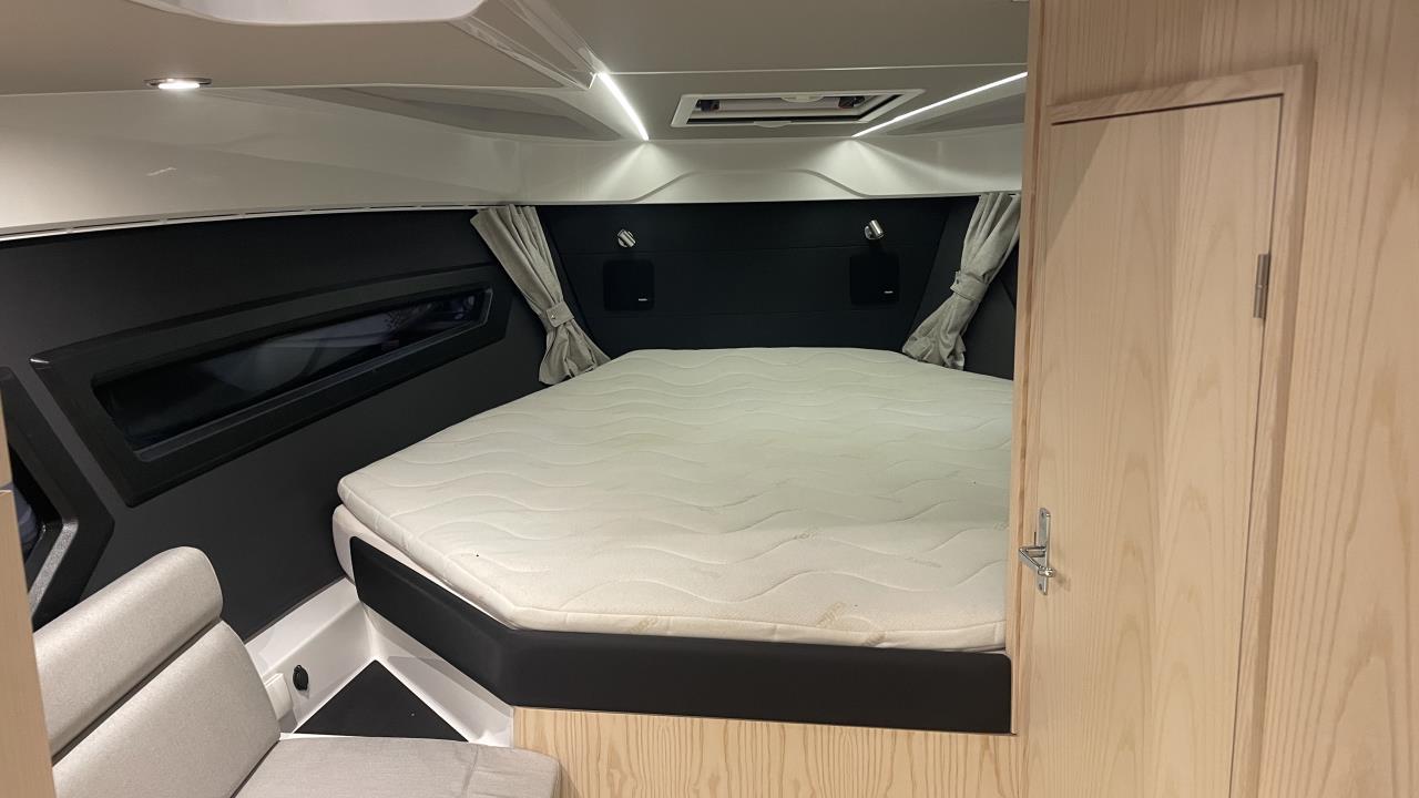 Finnmaster T9 -23 med Yamaha F300 x2 -24