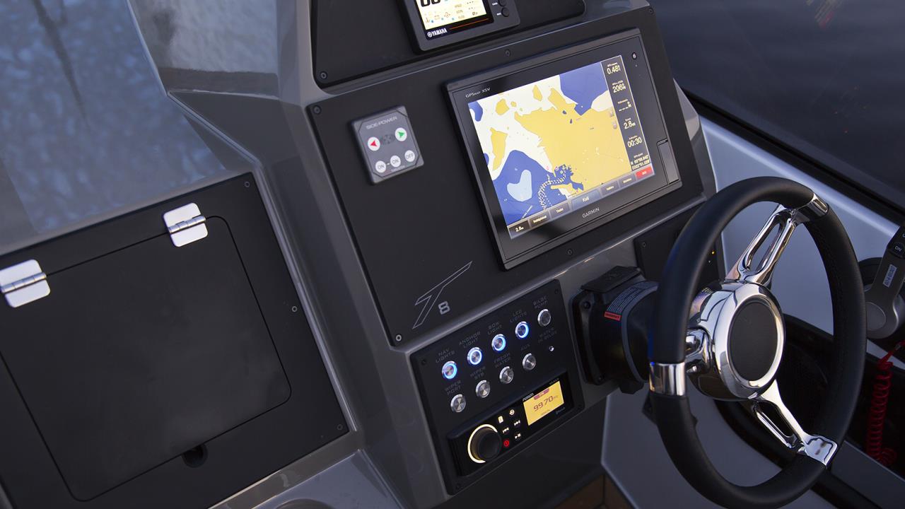 Finnmaster T8 -24 med Yamaha F300 XSB2 Vit -25