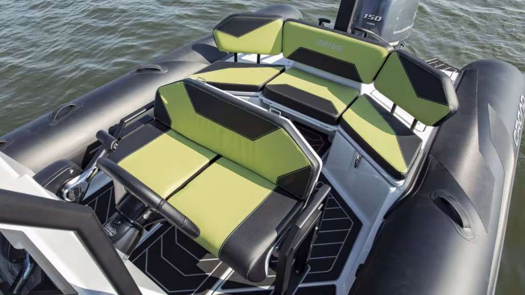 Grand D 600 Lux -23 Yamaha F 150 XB -23 bild 13