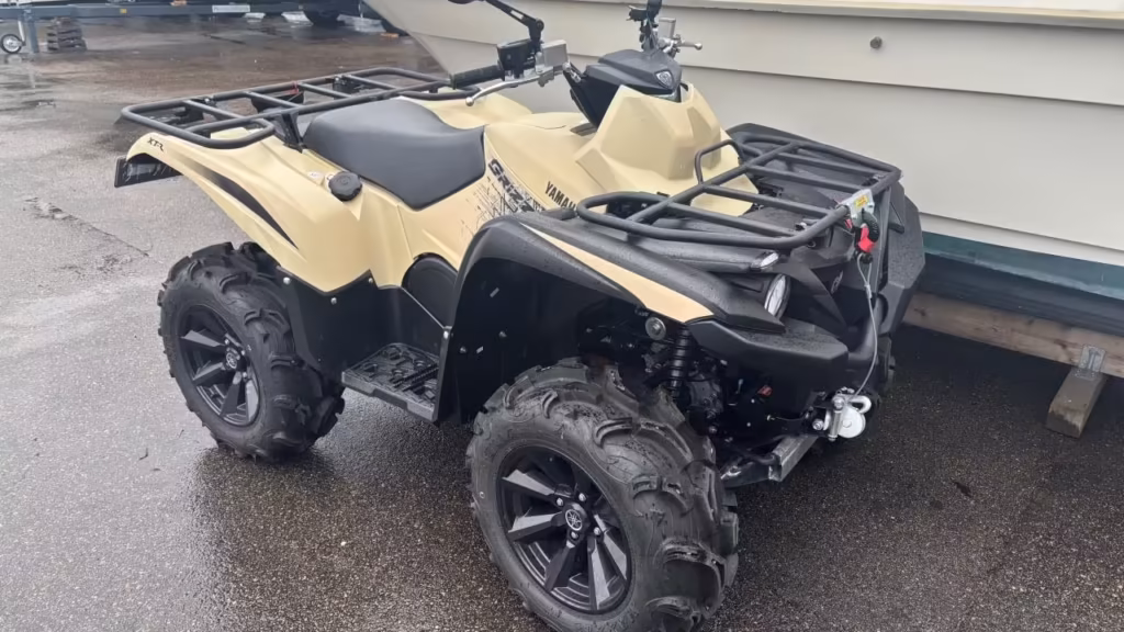Yamaha Grizzly 700 EPS XT-R -23 uttagen -24