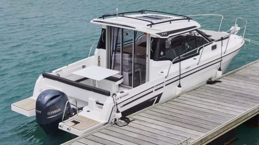 Jeanneau 795 Merry Fisher S2 -24 Demo med Yamaha F200 -26