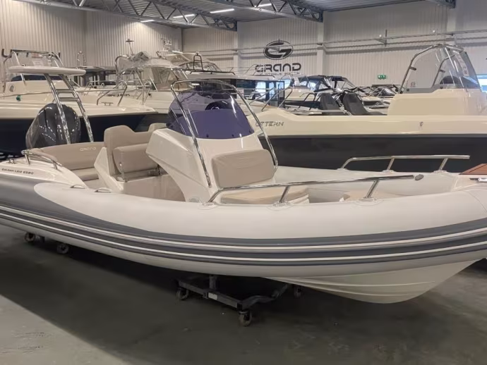 GRAND GOLDEN LINE G580