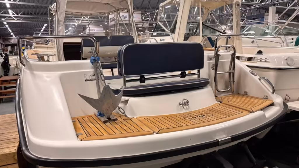 Ryds 23 WA med Mercruiser Cummins 2.0 -10 bild 2