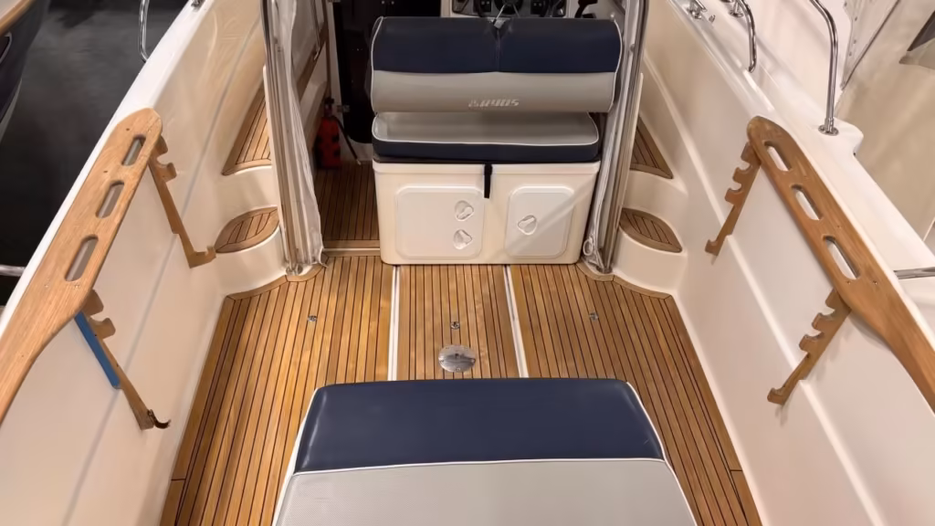 Ryds 23 WA med Mercruiser Cummins 2.0 -10 bild 3