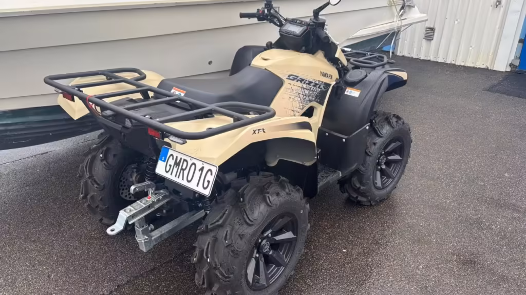 Yamaha Grizzly 700 EPS XT-R -23 uttagen -24 bild 2