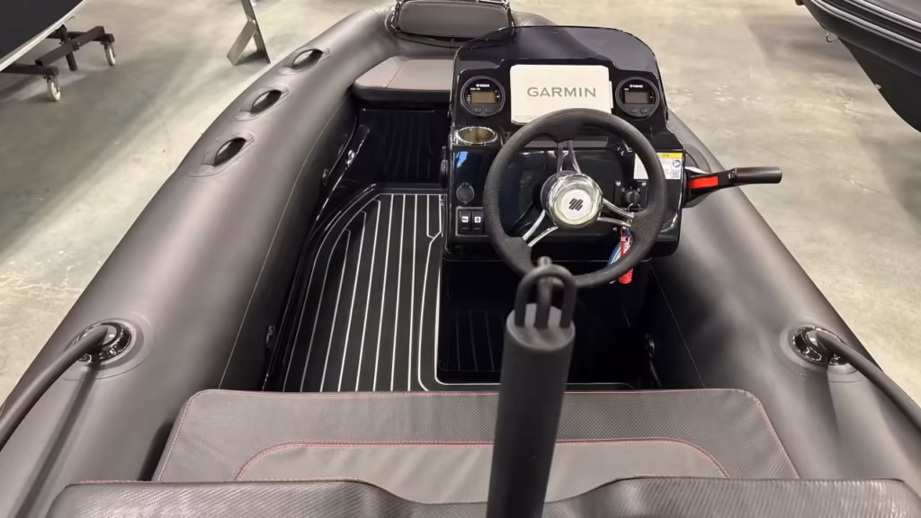 Grand 380 Black Edition -23 med Yamaha F30 BETL -25 bild 3