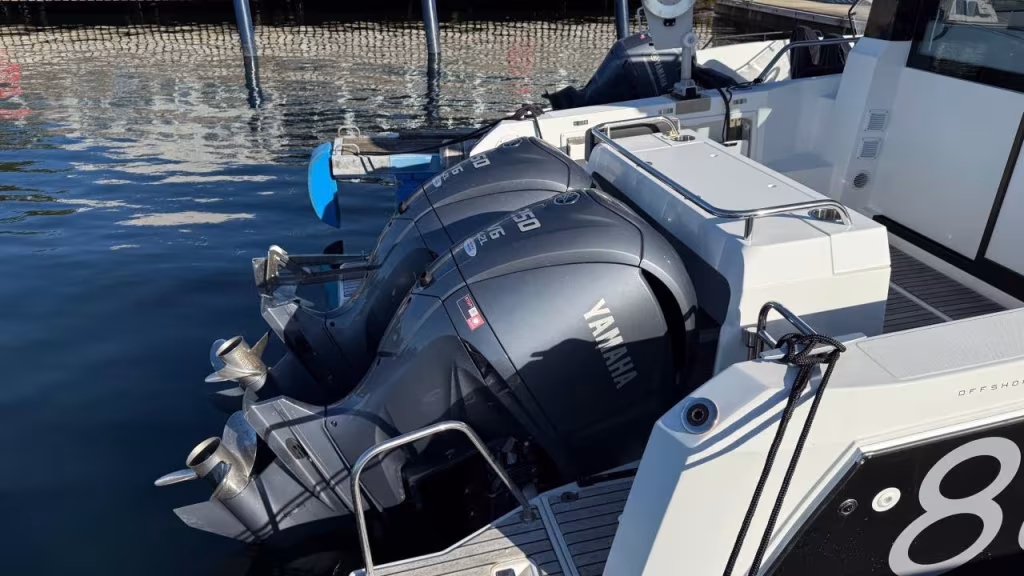 Jeanneau 895 Sport Offshore -22 med Yamaha 2 x F 250 XCB -23 bild 3