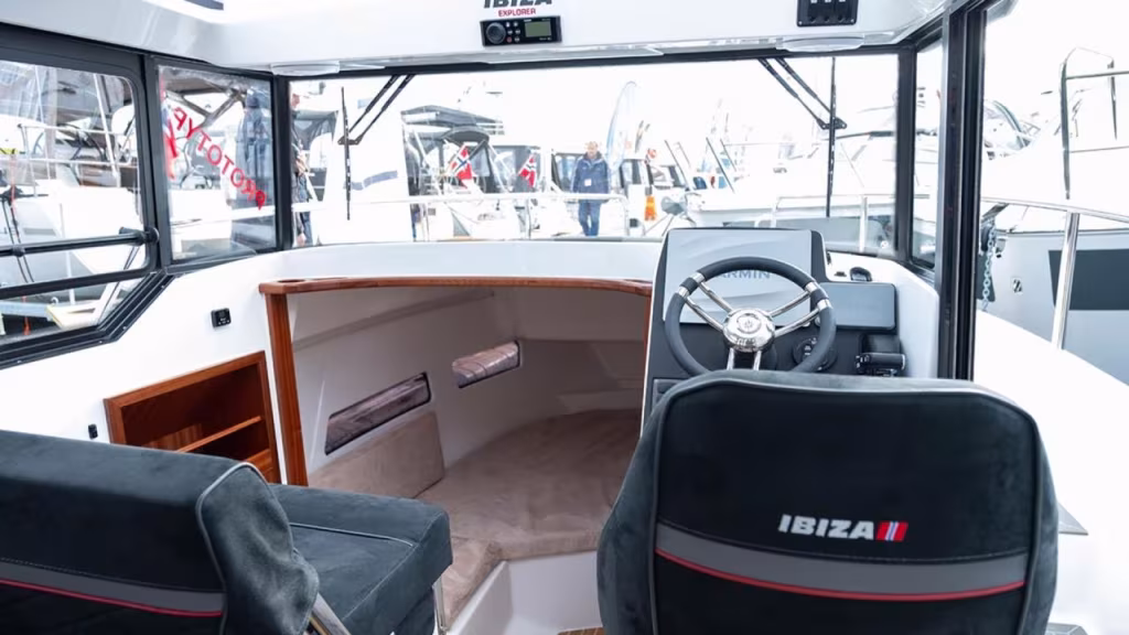 Ibiza 811 Explorer -21 uttagen 22 med Yamaha F 300 BETUL -22 bild 17