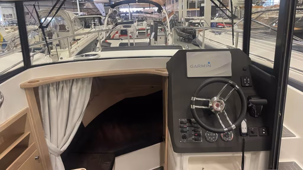Ibiza 811 Explorer -21 uttagen 22 med Yamaha F 300 BETUL -22 bild 7