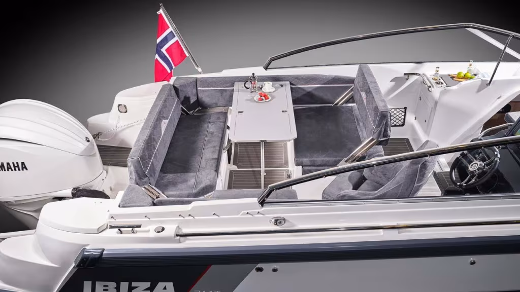 Ibiza 711 T med Yamaha F 250 XSB2 -2026 bild 3