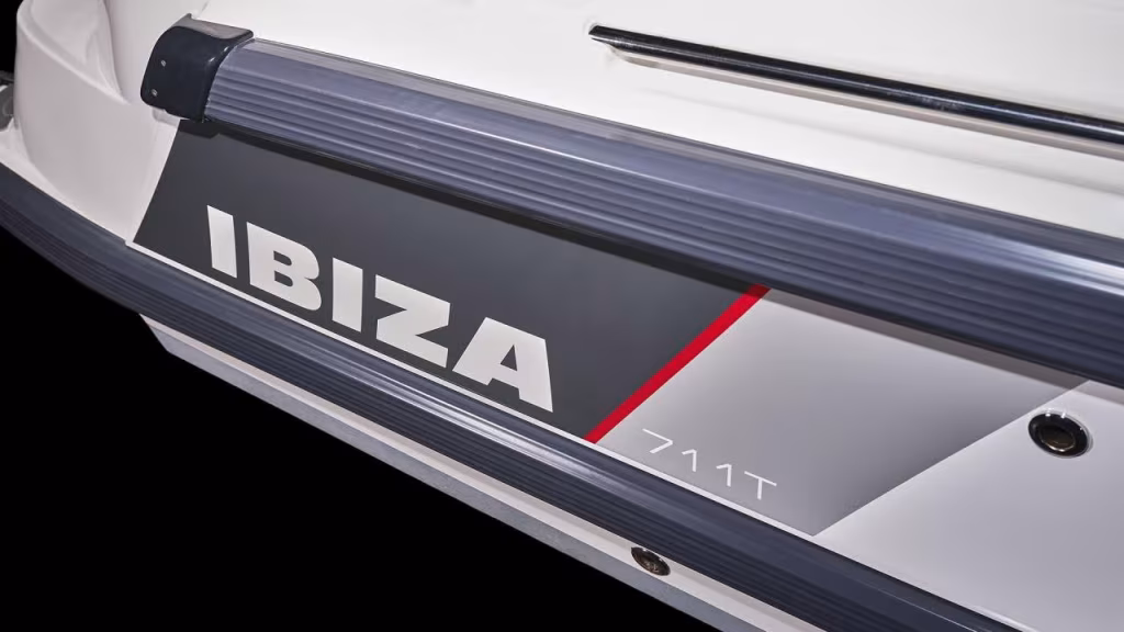 Ibiza 711 T med Yamaha F 250 XSB2 -2026 bild 8