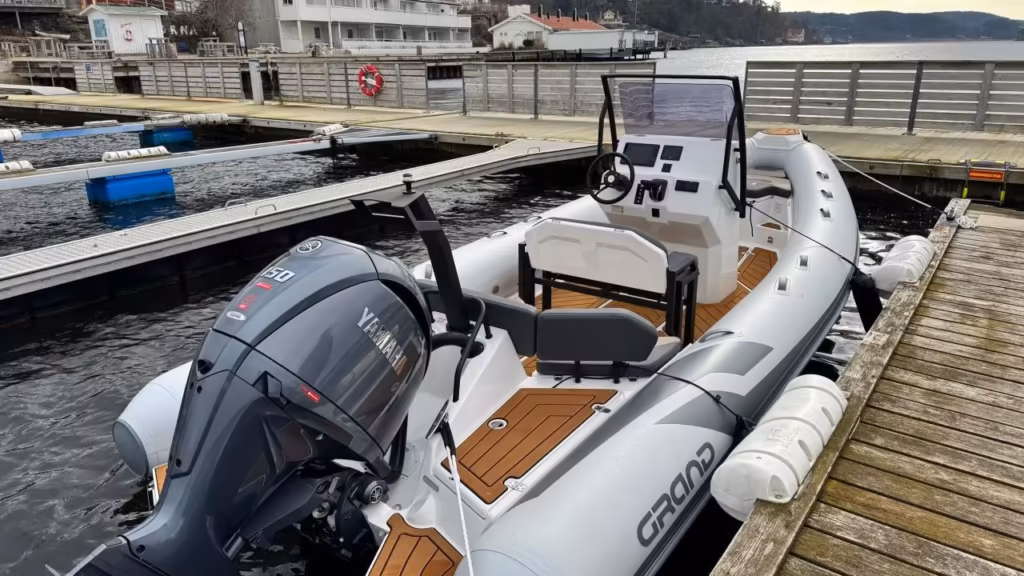 Grand 600 Lux -24 med Yamaha F 150 XSA -24 bild 8