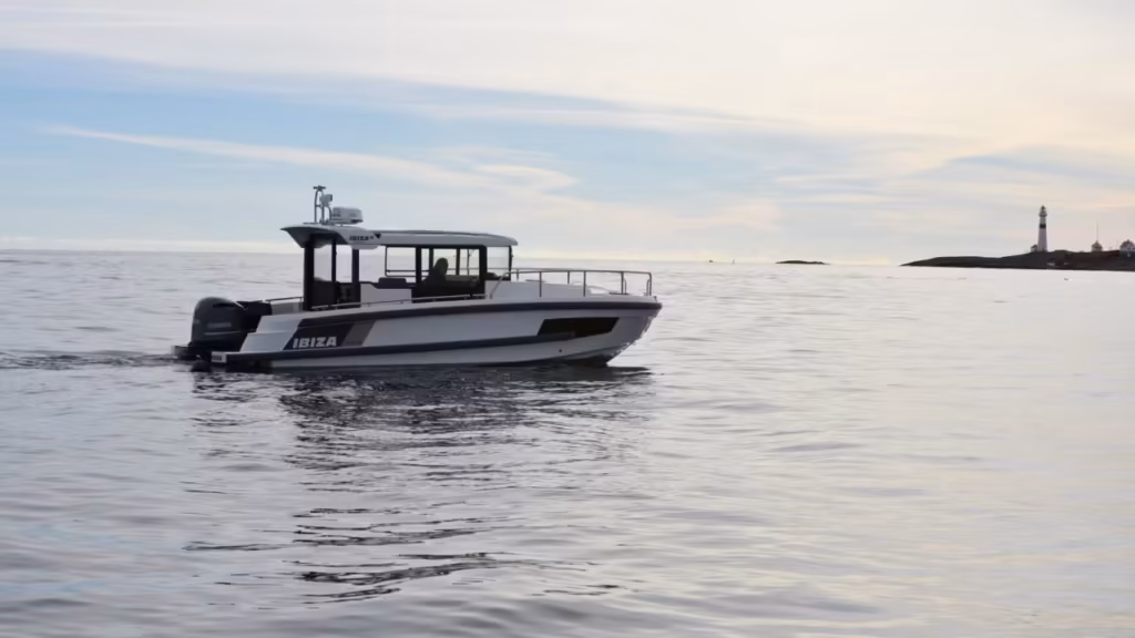 Ibiza 811 Explorer -21 Yamaha F300BETX -21 bild 20