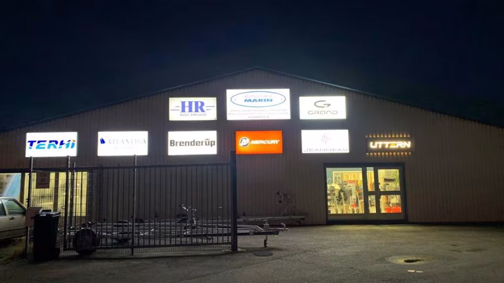 Rodins Marin i Hunnebostrand! Försäljning/Service/Reparation/Vinterförvaring! bild 6