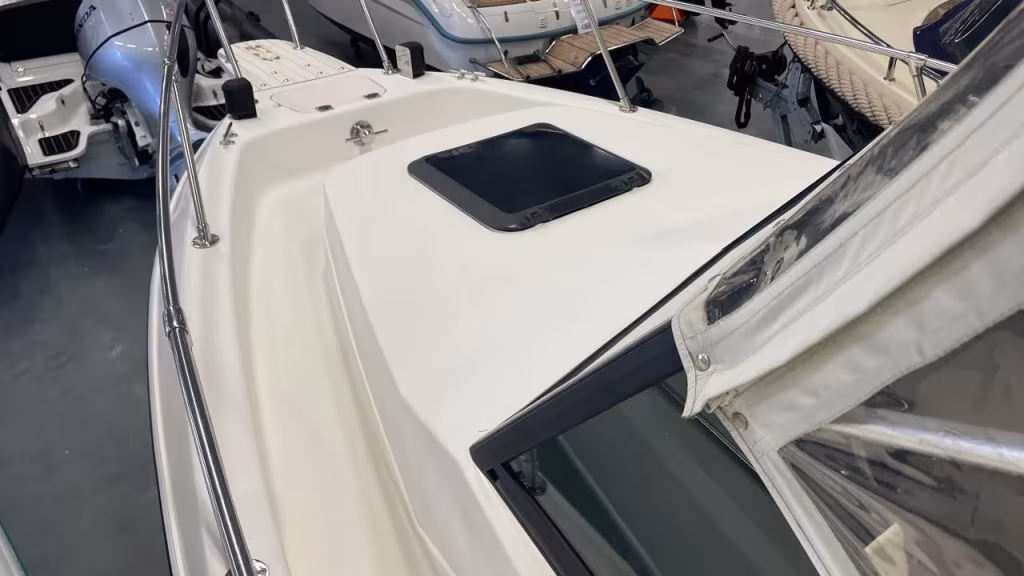Seaswirl 2150 WA Striper -97 med Volvo Penta 5.0L-05 bild 6