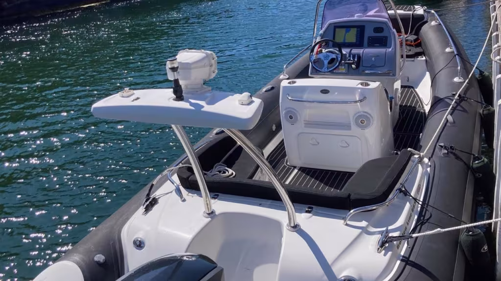 Grand 650 Golden Line -15 med Evinrude 200 HO -15 ink 30-trailer bild 2