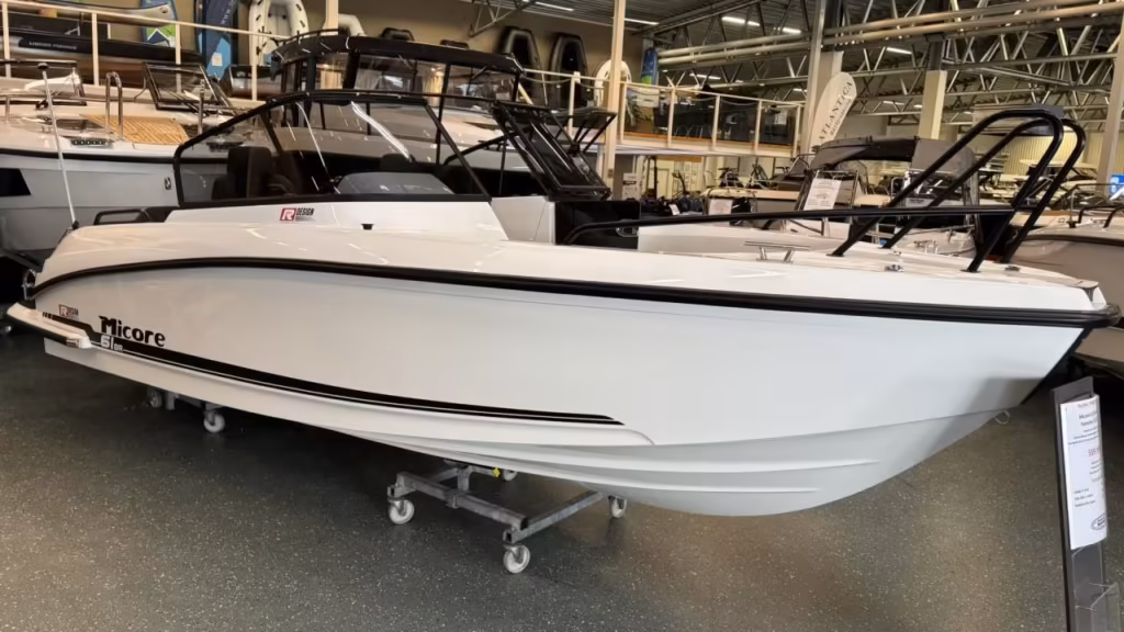 Micore 61BR R-Design med Yamaha F115 LB -25