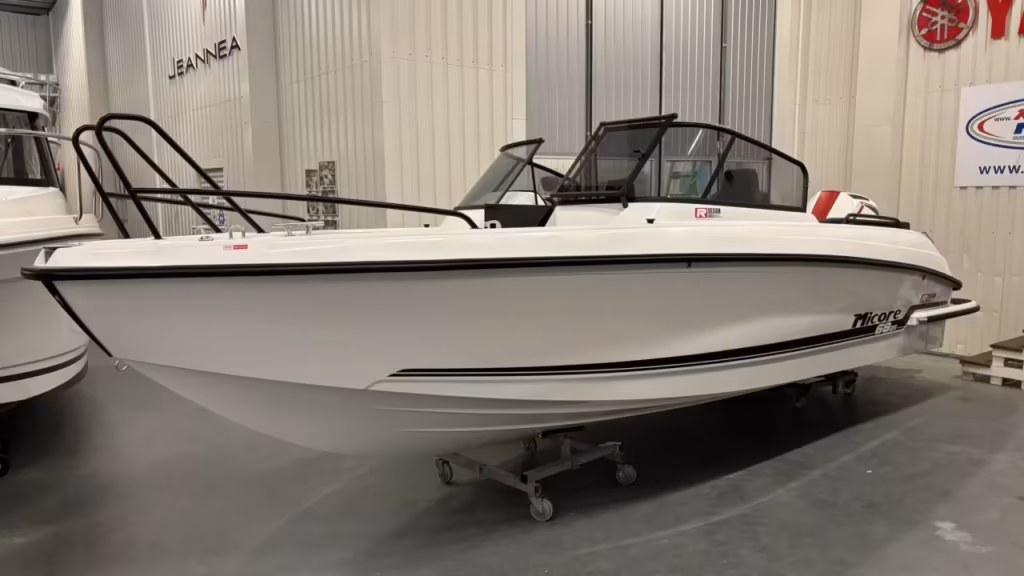 Micore 68BR -25 med Yamaha F150 XCA Elreglage -26
