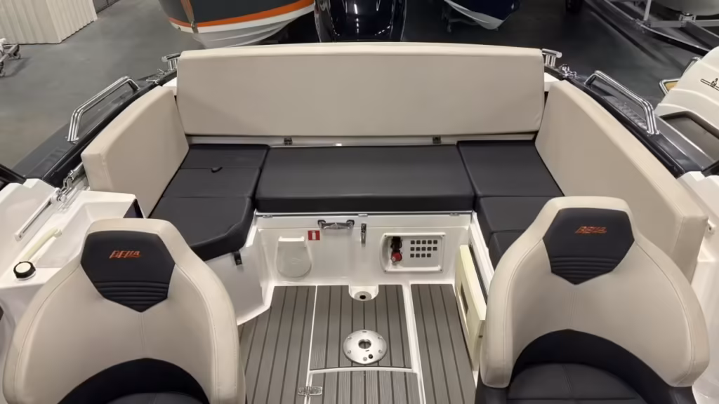 Bella 700 BR -17 med Mercury F 250 XL DTS -17 bild 5
