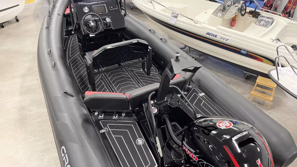 Grand D 600 Lux -23 Yamaha F 150 XB -23 bild 21