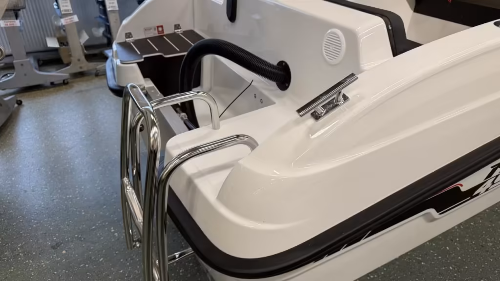 NYHET – Micore 45sc med Mercury F 40 ELPT -26 bild 7