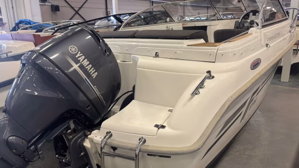 Finnmaster 57DC -11 med Yamaha F115 -13 bild 2