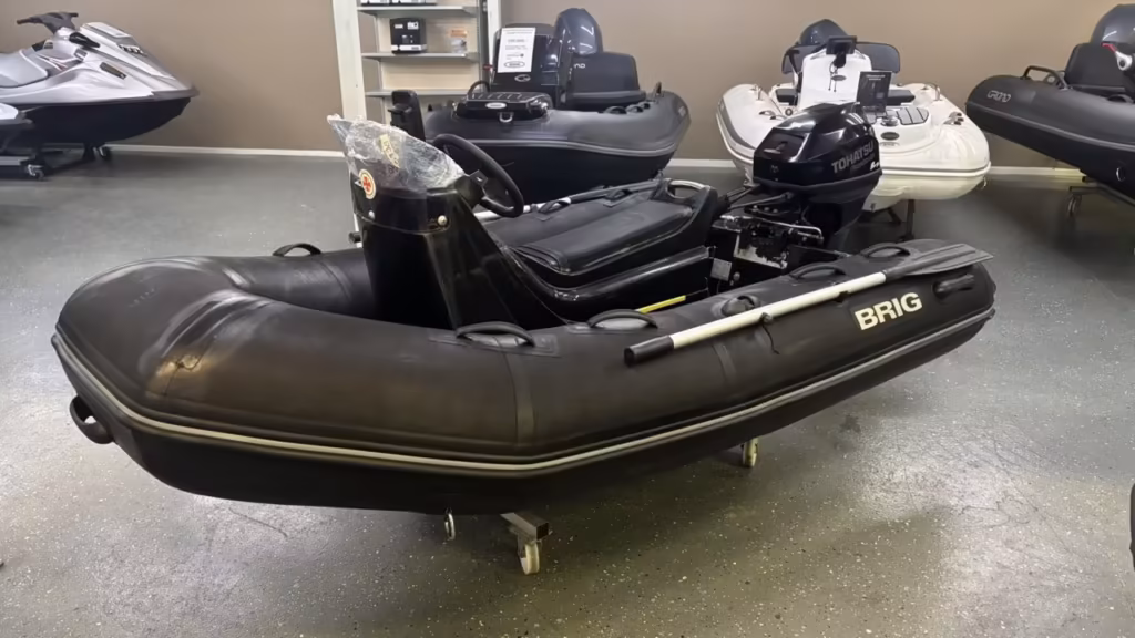 Brig 300 Falcon S -16 med Tohatsu F 20 EPT -16