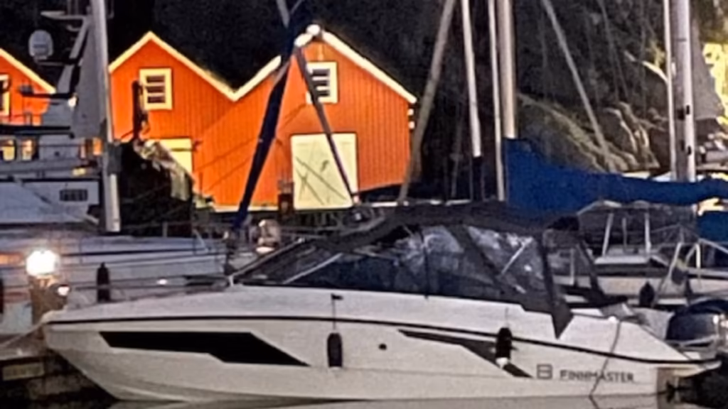 Finnmaster T8 -20 Yamaha F 300 BETX -20 bild 2