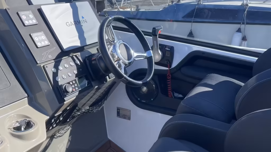 Finnmaster T8 -20 Yamaha F 300 BETX -20 bild 8