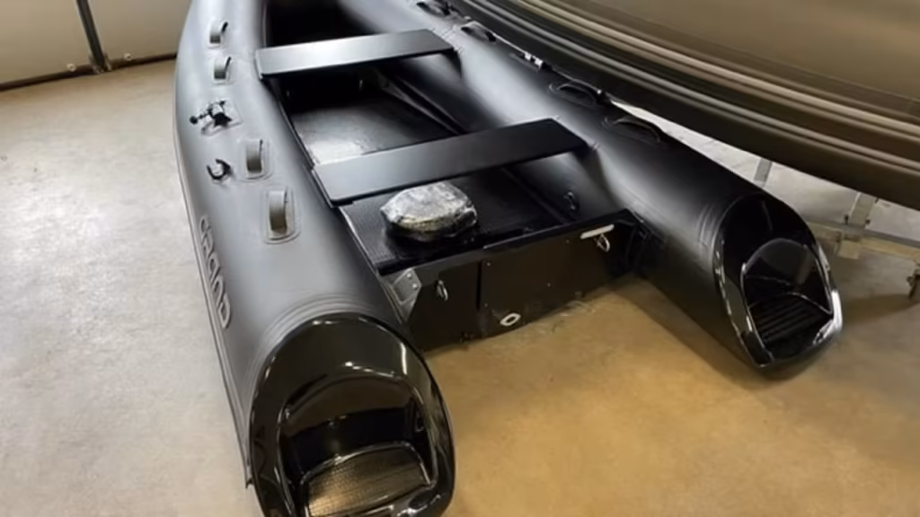 Grand S 300 BE -23 Mercury Avator 7.5e bild 3