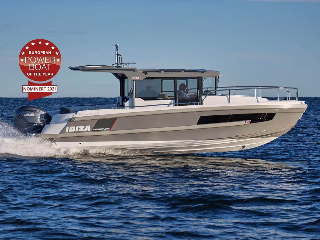 IBIZA Grand Explorer på vattnet
