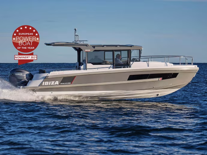 IBIZA Grand Explorer på vattnet