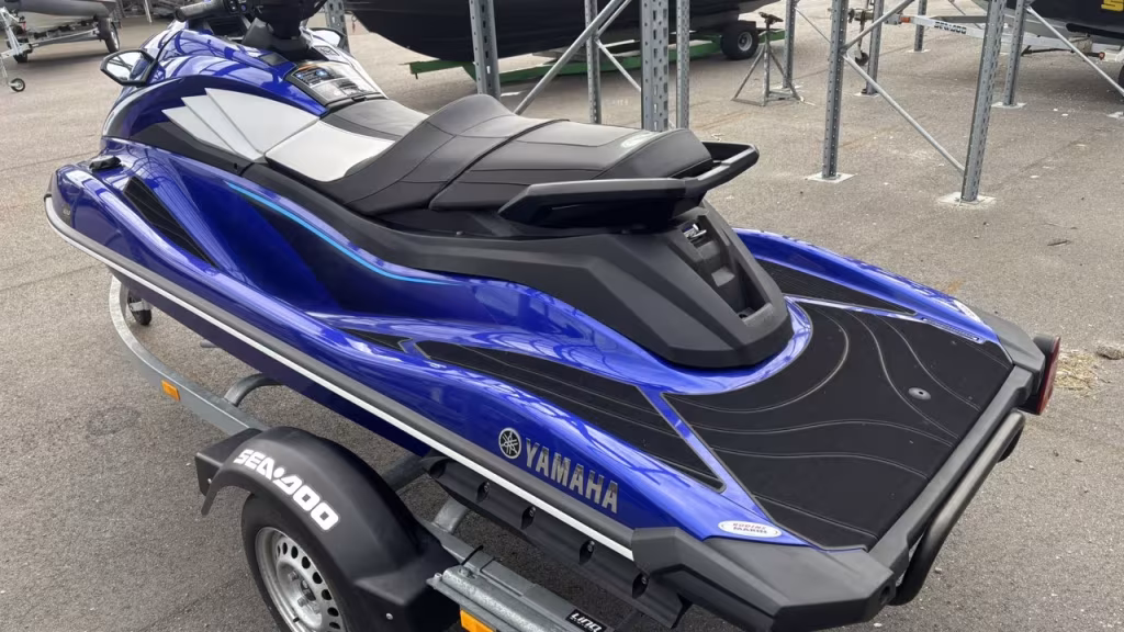 Yamaha GP 1800R SVHO -24 uttagen -26 bild 2