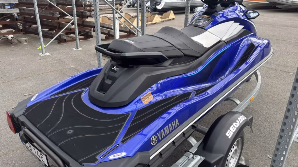 Yamaha GP 1800R SVHO -24 uttagen -26 bild 3