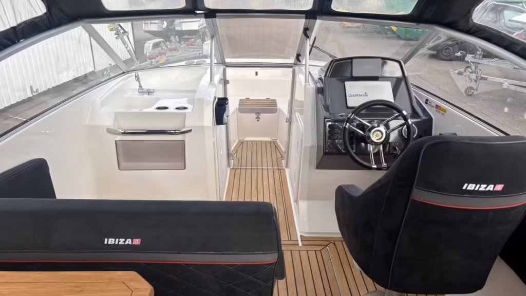 Ibiza 640 BR -18 med Yamaha F150 GETX -19 bild 3
