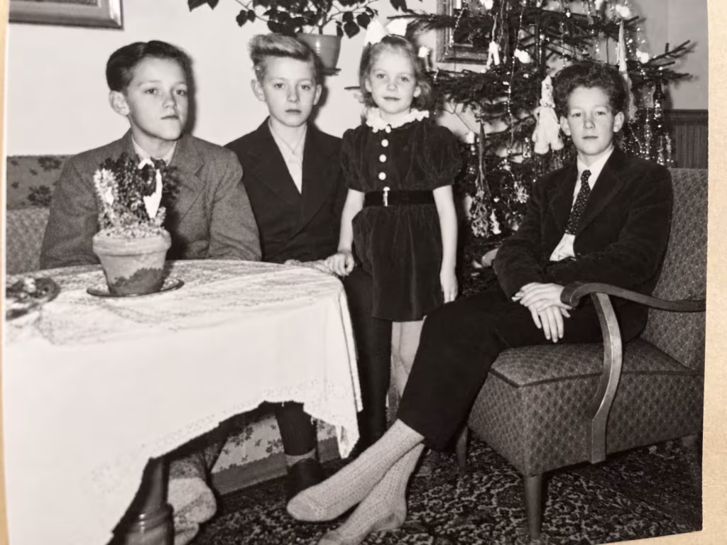 Lars-Åke, Bosse, Gullbritt och Leif Rodin som barn