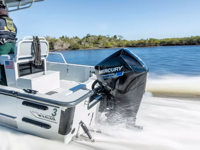 Mercury SeaPro i kommersiell vattenmiljö